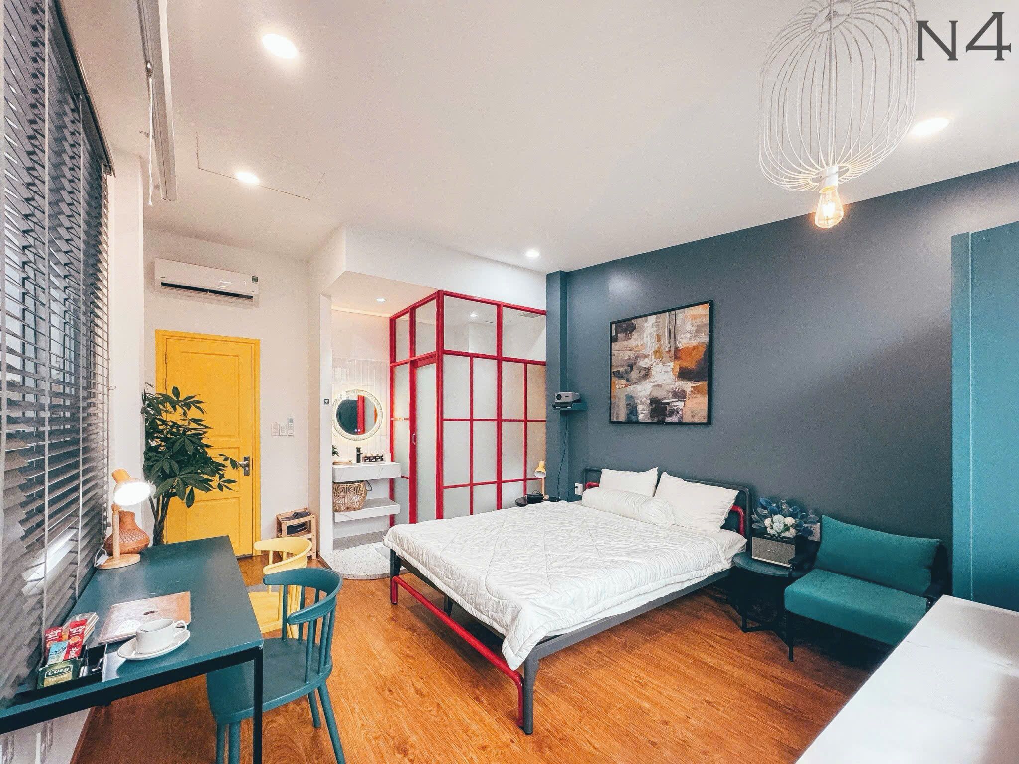 Studio, Courtyard View