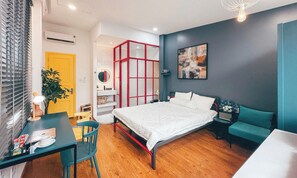 Studio - utsikt mot innergården