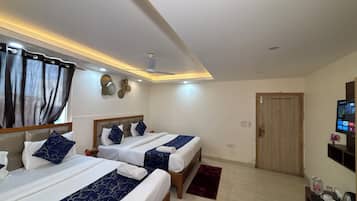Deluxe Quadruple Room, Balcony, City View