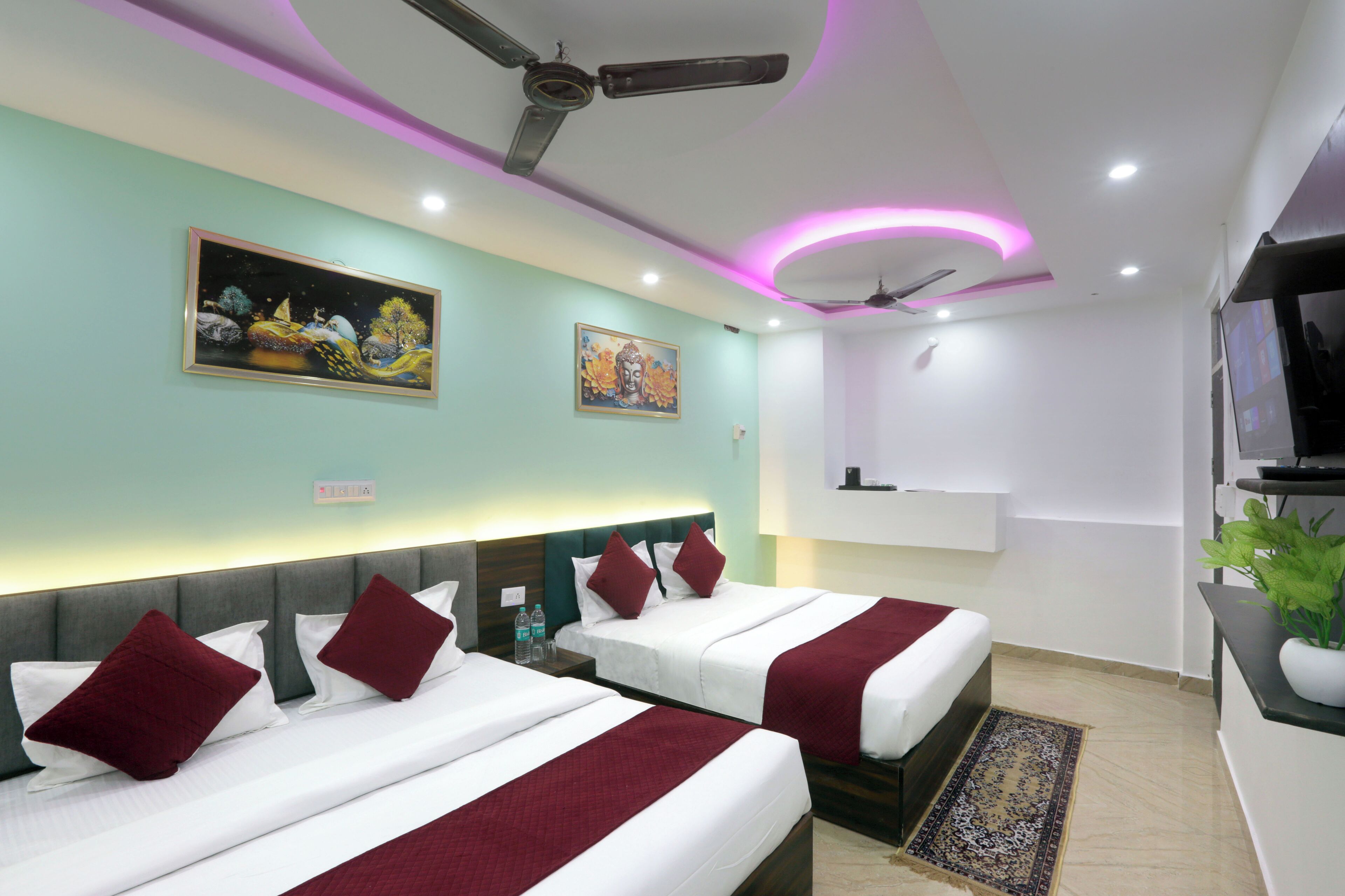 ห้องดีลักซ์สำหรับสี่ท่าน, ระเบียง, วิวเมือง