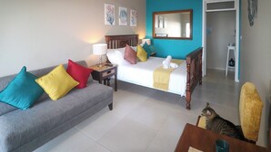 Appartement Familial, vue mer | Literie de qualité supérieure, Wi-Fi gratuit, décoration personnalisée