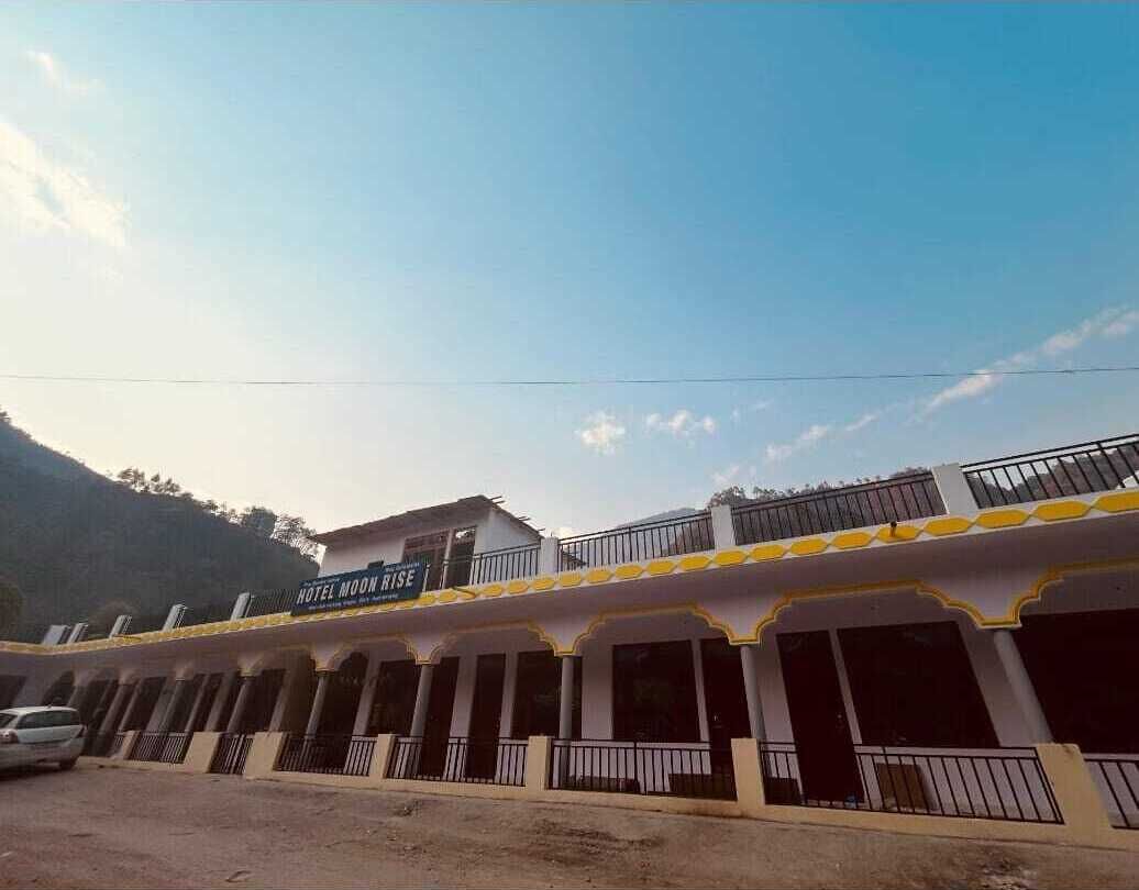 Family Room | Exterior