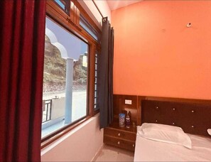 Room - Hotel Moon Rise (Rudraprayag)