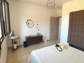 Room - Vrbo Property (Puglia)