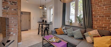 Apartment, Mountain View | Living room