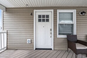 Terrace/patio - 1BR, Free Parking, Steps to the Boardwalk (Seaside Heights)