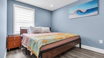 1 bedroom, WiFi, bed sheets