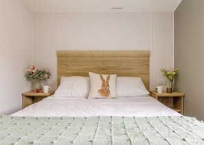 2 bedrooms