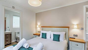 2 bedrooms