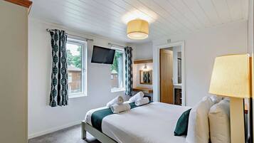 2 bedrooms