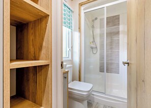 Bathroom - Bronze Premium 1, Slps 2 (Burgh Castle, Great Yarmouth)