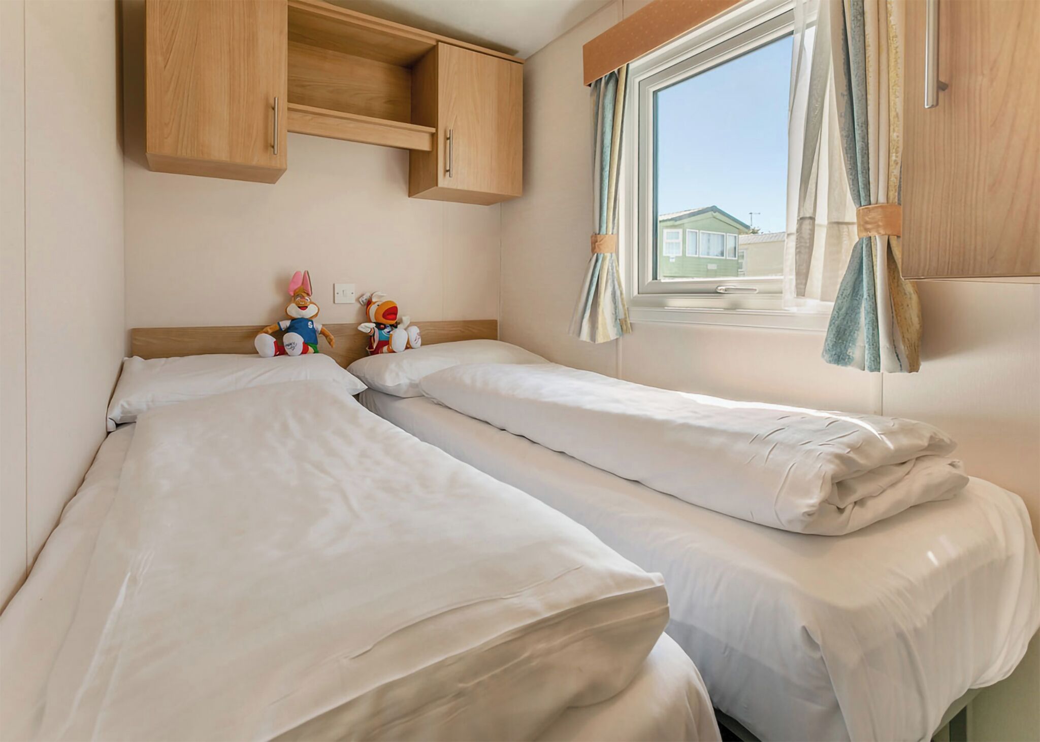 Gold Caravan With Parking - Holywell