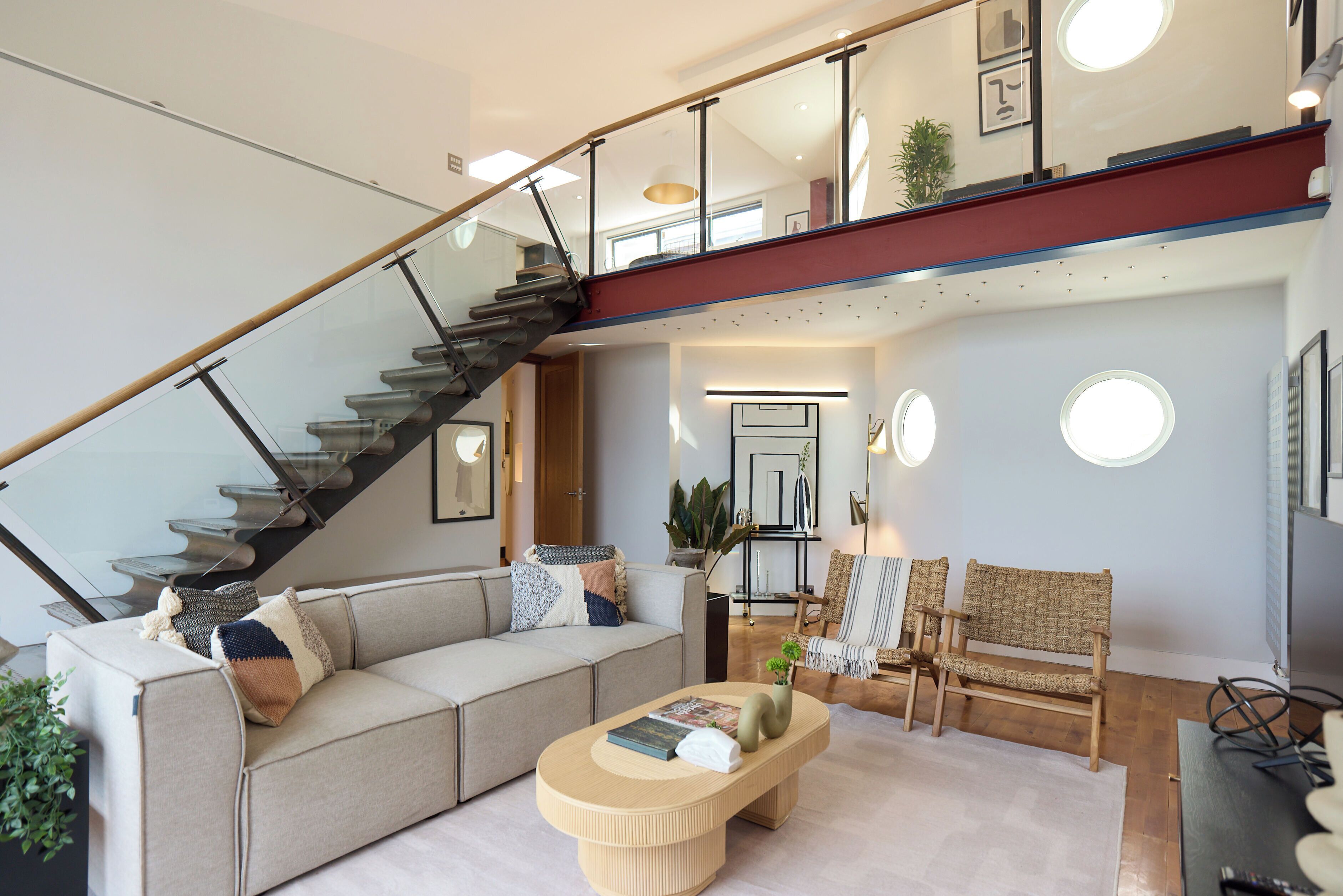 บริเวณนั่งเล่น