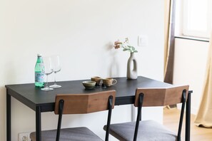 Basic-Apartment | Bügeleisen/Bügelbrett, kostenloses WLAN