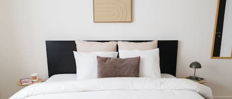 Basic Apartment | Iron/ironing board, free WiFi