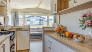 Private kitchen - Bronze Caravan with parking & decking P (Nairn, Moray Firth, Inverness)