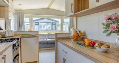 Bronze Caravan with parking & decking