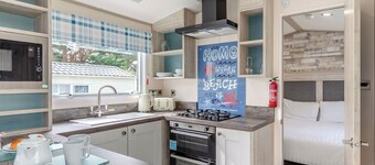 Bronze Premium Caravan with parking P