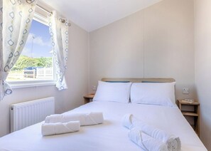 3 camere