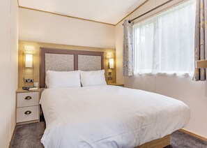 Room - Gold Premium Caravan with parking & decking* (Nairn, Moray Firth, Inverness)