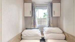 3 bedrooms