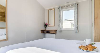 Bronze 2 Bedroom Caravan, Sleeps 6