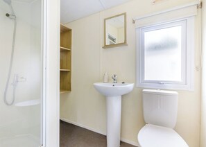 Bathroom - Silver 2 Bedroom Caravan, Sleeps 6 P (Ryde, Nr Bembridge)