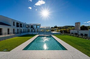 Seasonal outdoor pool - Maranello Resort Borgo della Montina (Maranello)