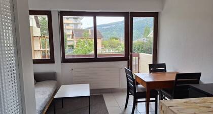 Studio „Les Cascades“ mit Bergblick, Balkon und WLAN