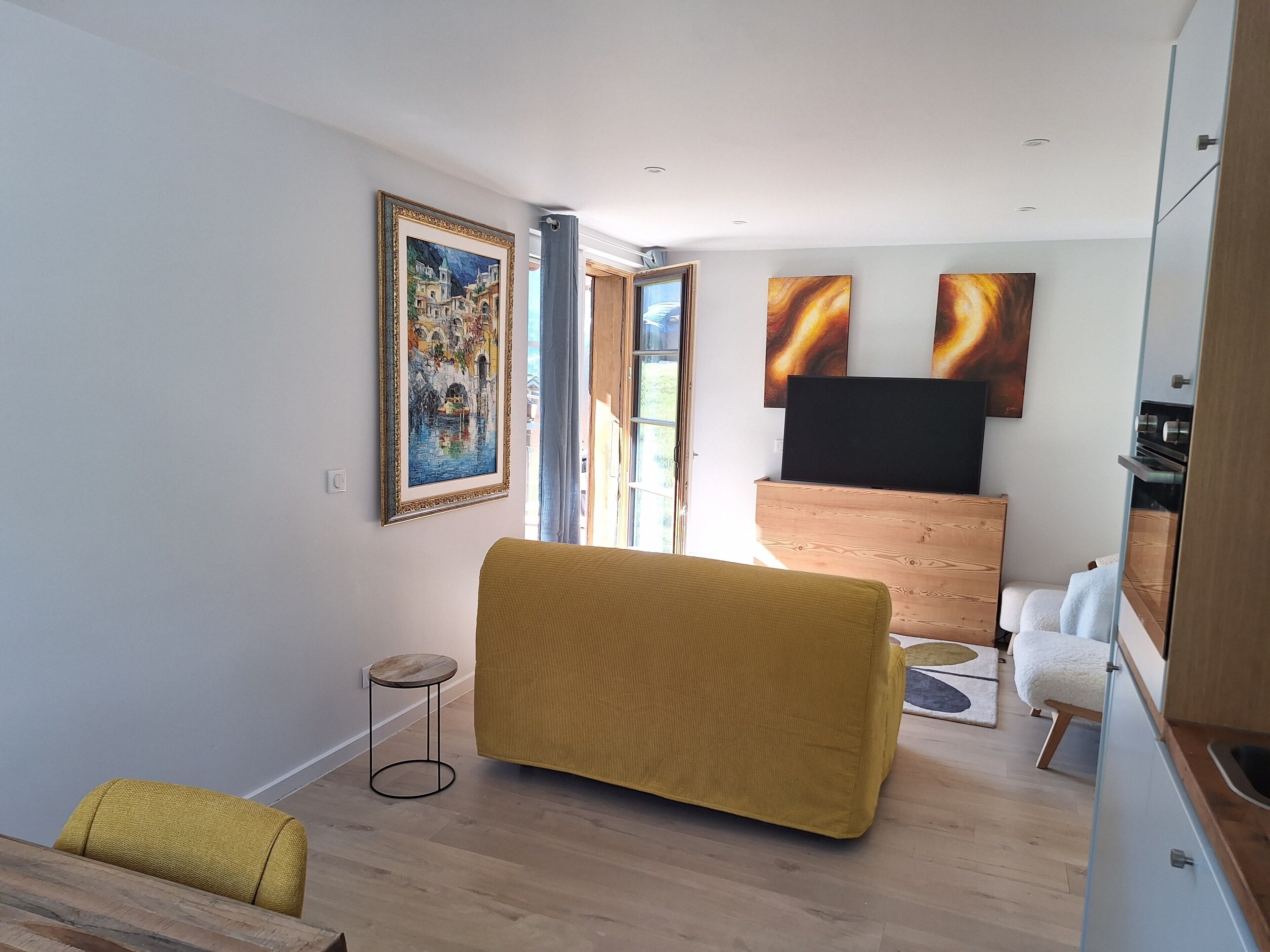 リビング エリア