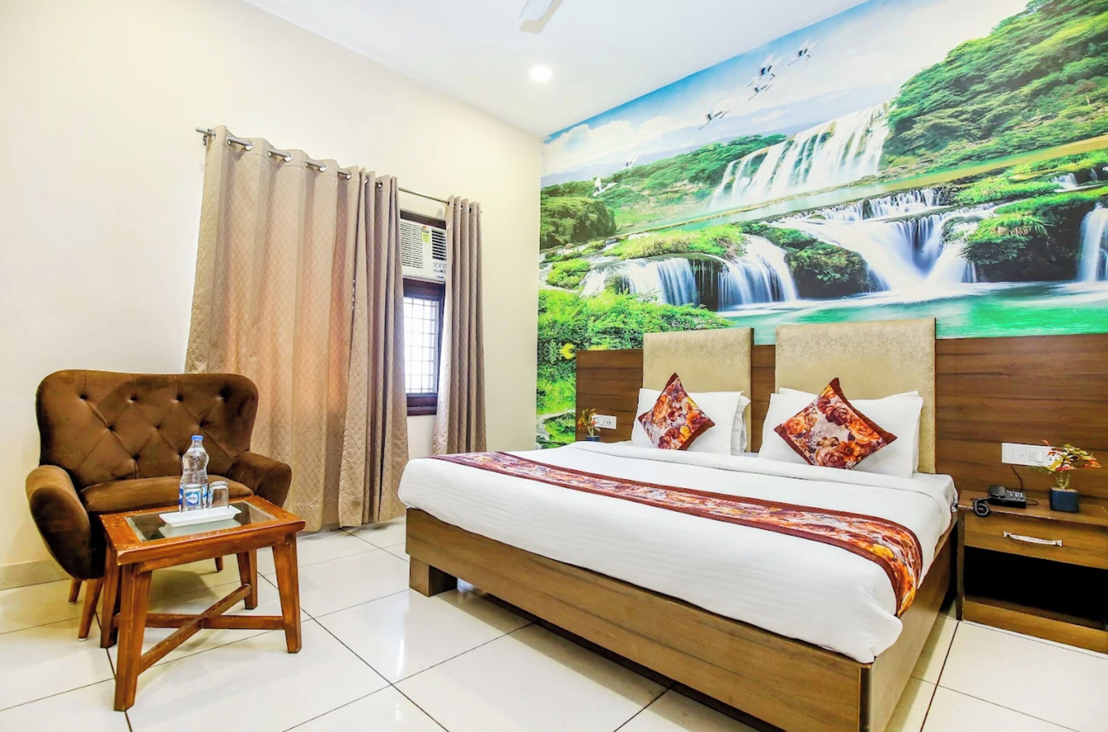 Royal Double Room, Penyaman udara | Pemandangan dari bilik