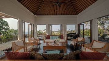 Vila, kolam renang pribadi | Interior