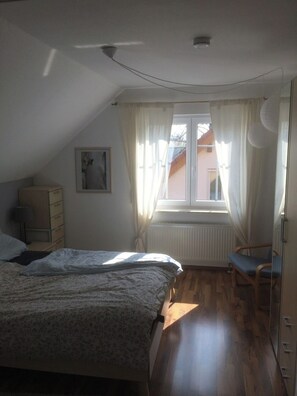 Room - Vrbo Property (Owingen)