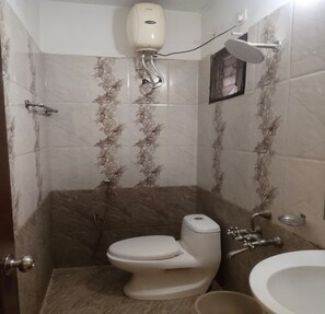 Bathroom - HARIHARAN RESIDENCY (Chennai)