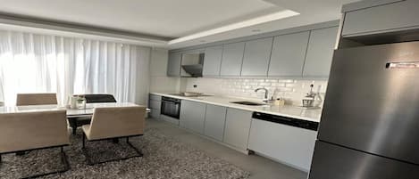Appartement, balcon | Cuisine privée