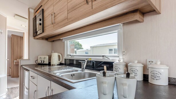 Unclassified image, 1 of 10, button - Bronze 2 Bedroom Caravan, Sleeps 4 (Thorness, Nr Cowes)