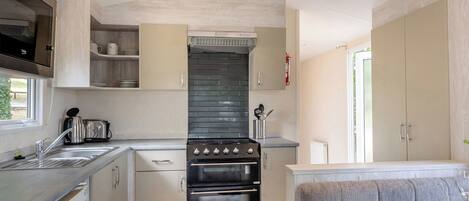 Kitchen, Kitchen Diner, House