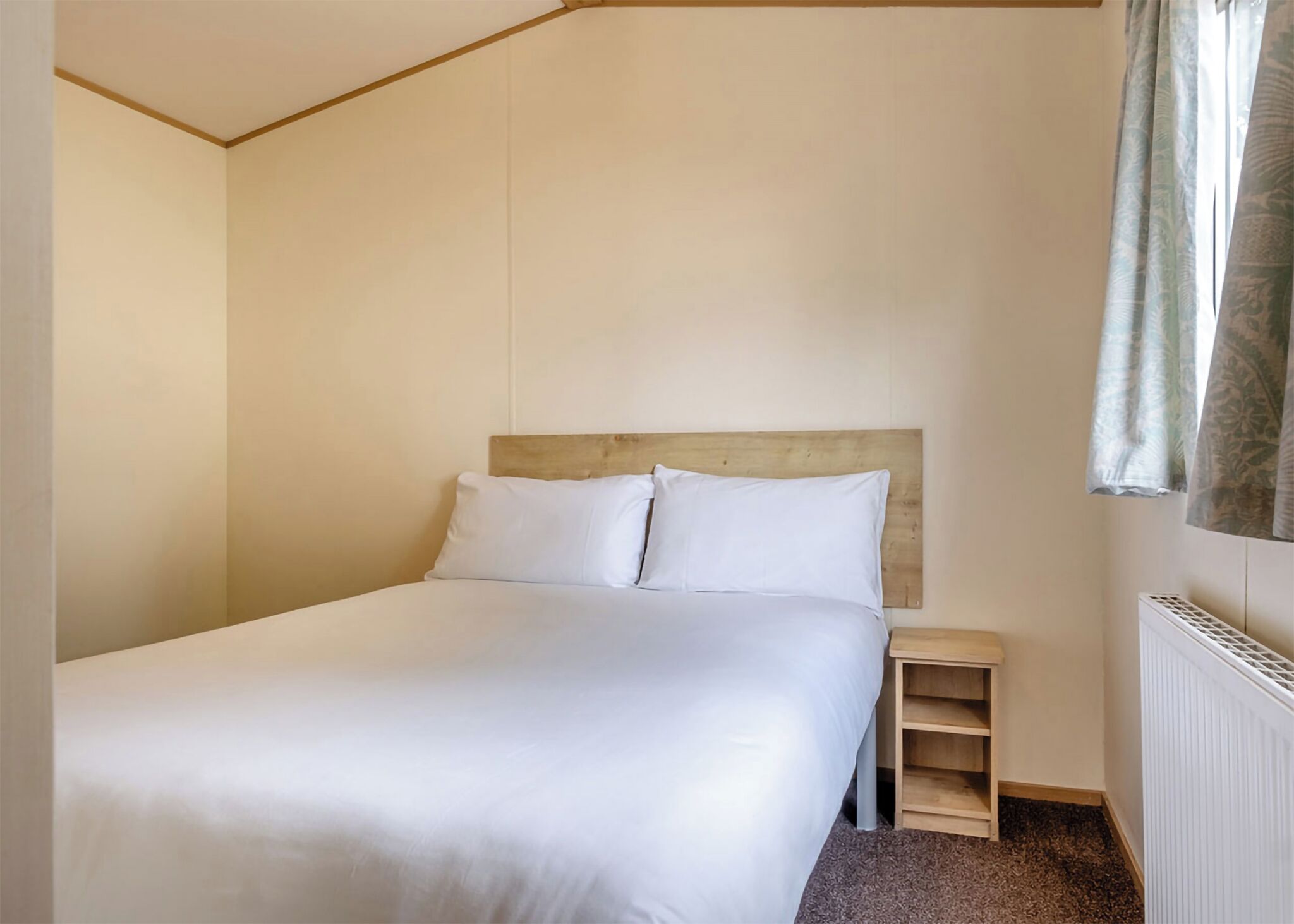 Bedroom, Bed, House
