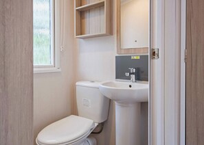Bathroom - Silver Caravan with parking 6 (Thorness, Nr Cowes)