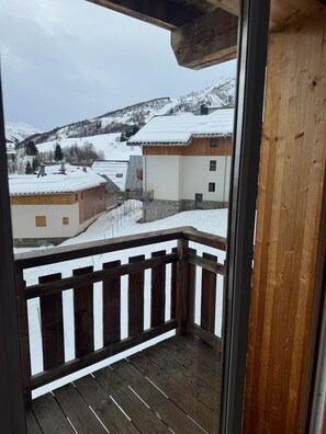 Interior - Apartment for 6 people, balcony with a view of the mountains (Saint-Sorlin-d´Arves)