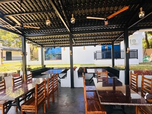 Super Deluxe Room in Villa | Outdoor dining