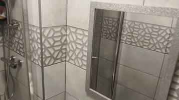 Felles sovesal, 1 soverom | Bad