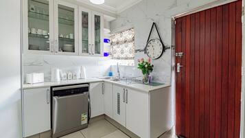 Nhà, 4 phòng ngủ, hút thuốc, lò sưởi | Nội thất