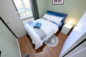 3 bedrooms, iron/ironing board, WiFi, bed sheets - 3 Bed Flat in King's Cross Station - Zone 1 (London)
