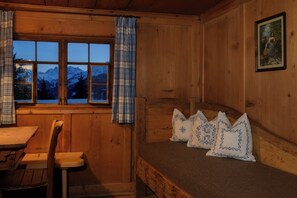 Chalet, 3 Bedrooms, Mountain View | Interior - Berghaus Bartholomäberg (Bartholomaeberg)