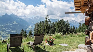 Chalet, 3 slaapkamers, uitzicht op bergen | Terrein van de accommodatie