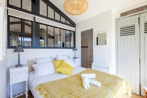 Room - Vrbo Property (Lagord)