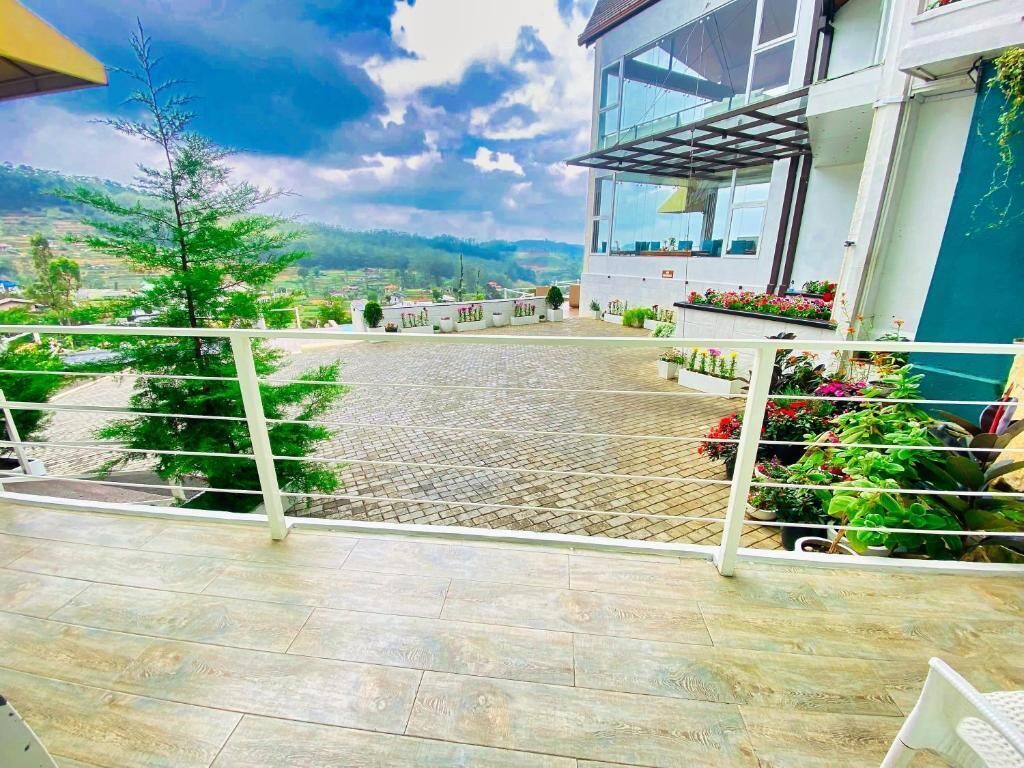 Deluxe Double Room, Balcony, Courtyard View | Terrace/patio