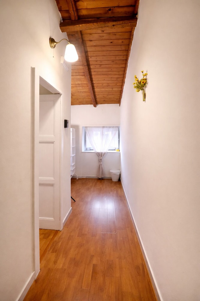 ETNEA SUITE 270 photo 8