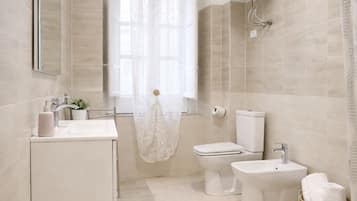 Bidet